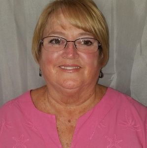 Meet your Posher, Marcia